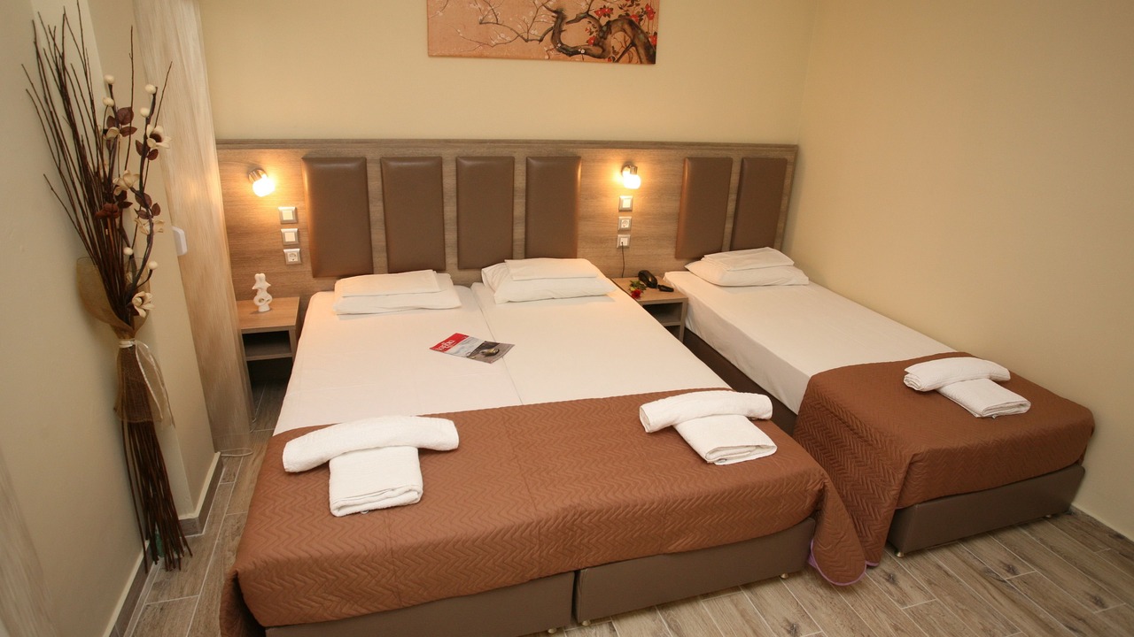 Photo of Bedroom in Polichrono
