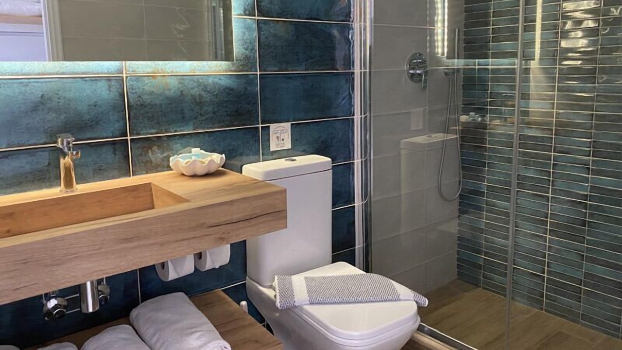 Photo of Bathroom in Tsoutsouros