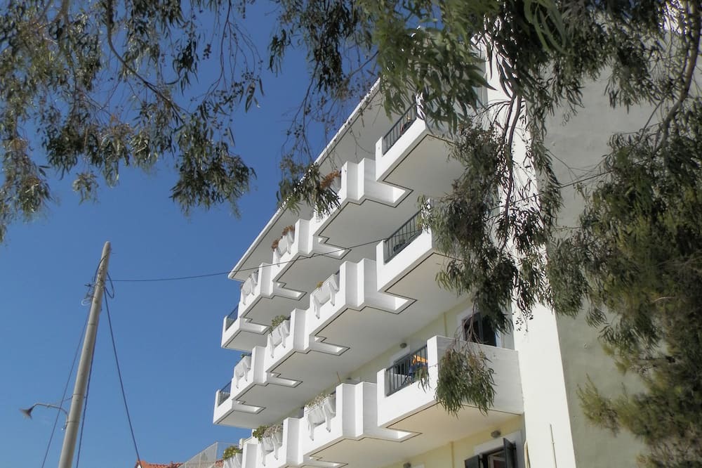 Photo of Outdoor in Methana