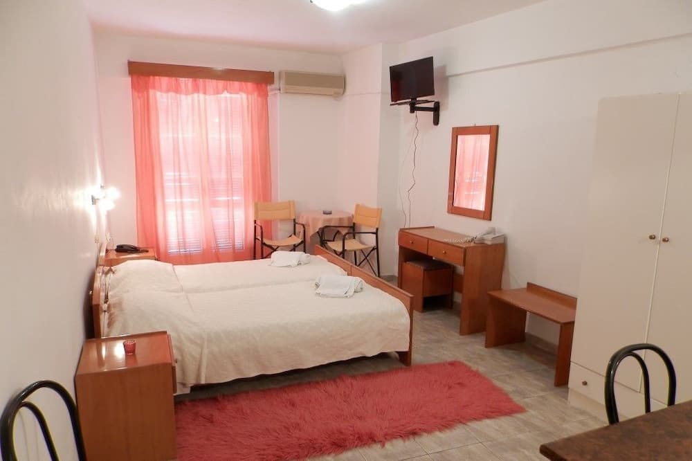 Photo of Bedroom in Methana