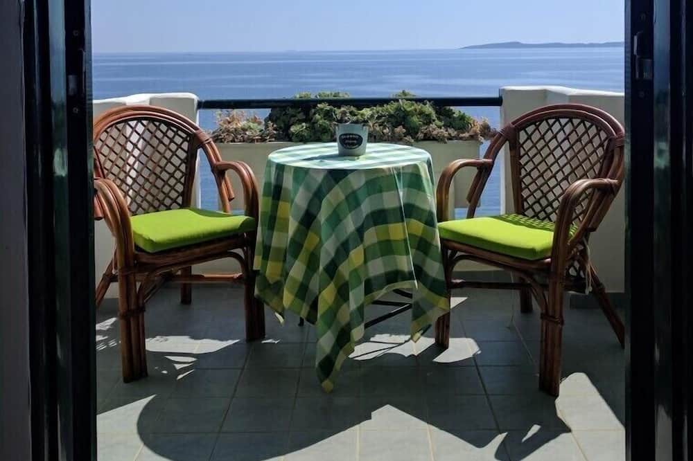 Photo of Patio Balcony in Methana