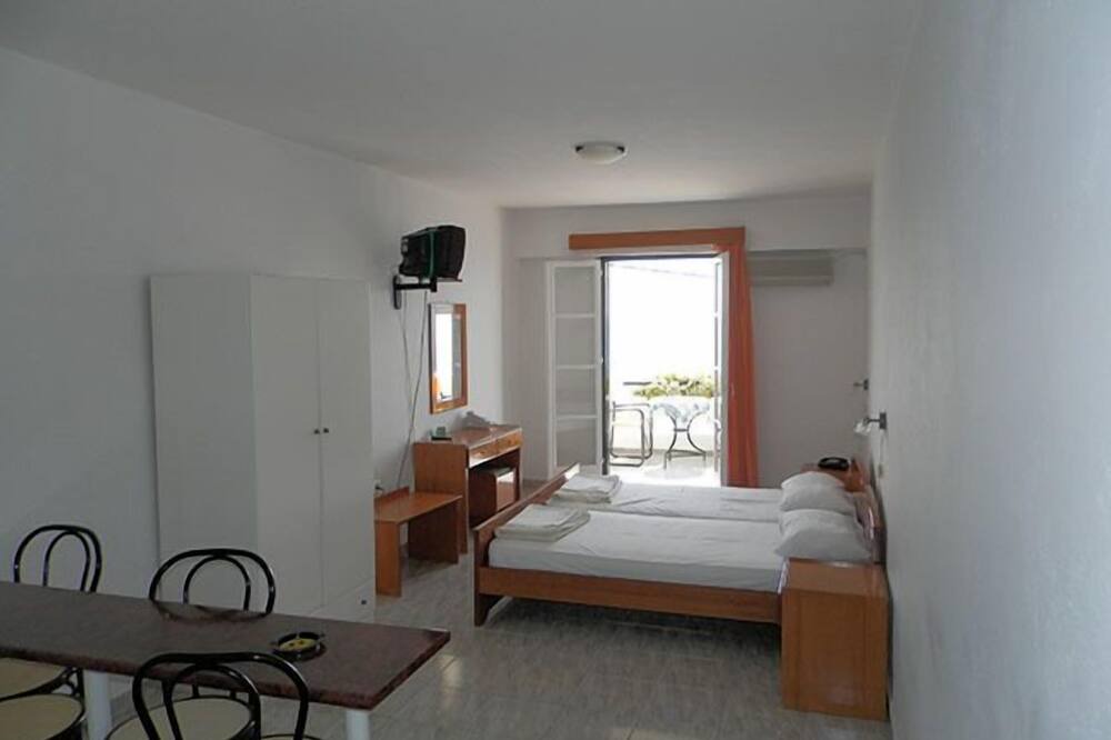 Photo of Bedroom in Methana