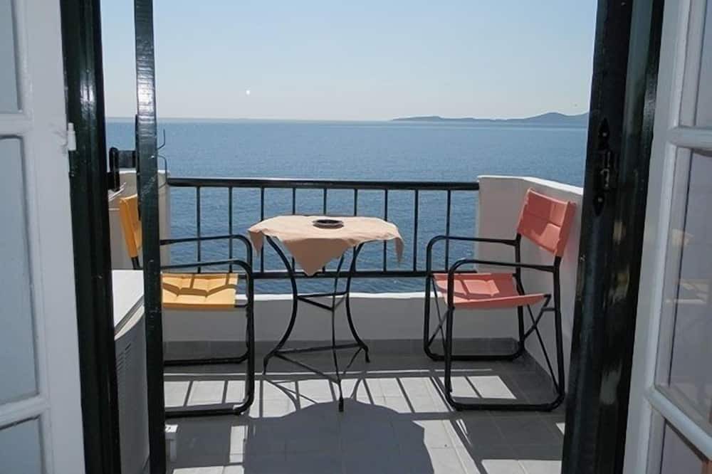 Photo of Patio Balcony in Methana