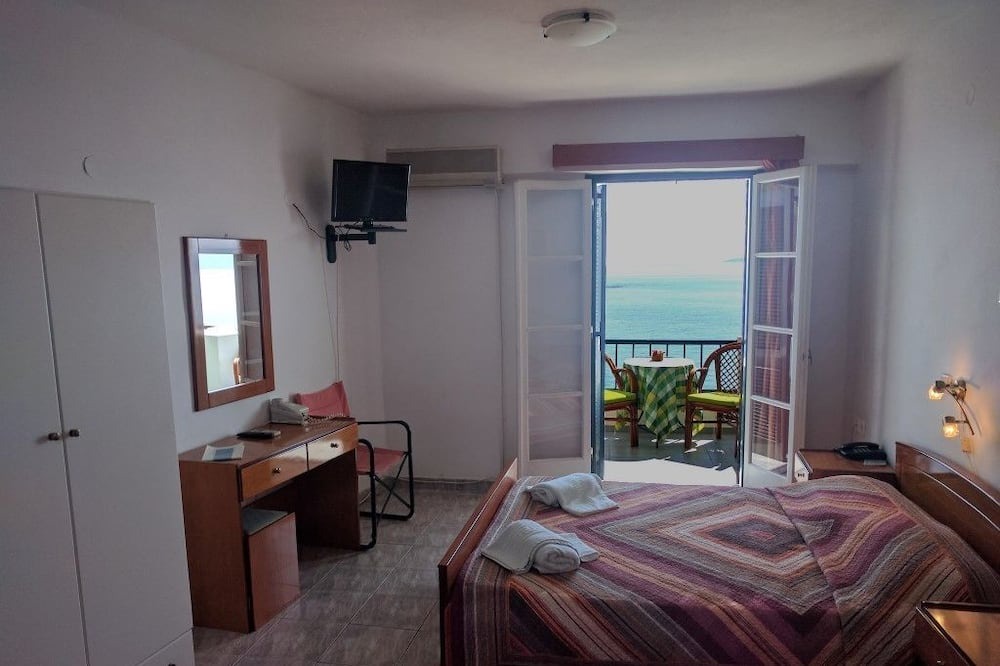 Photo of Bedroom in Methana