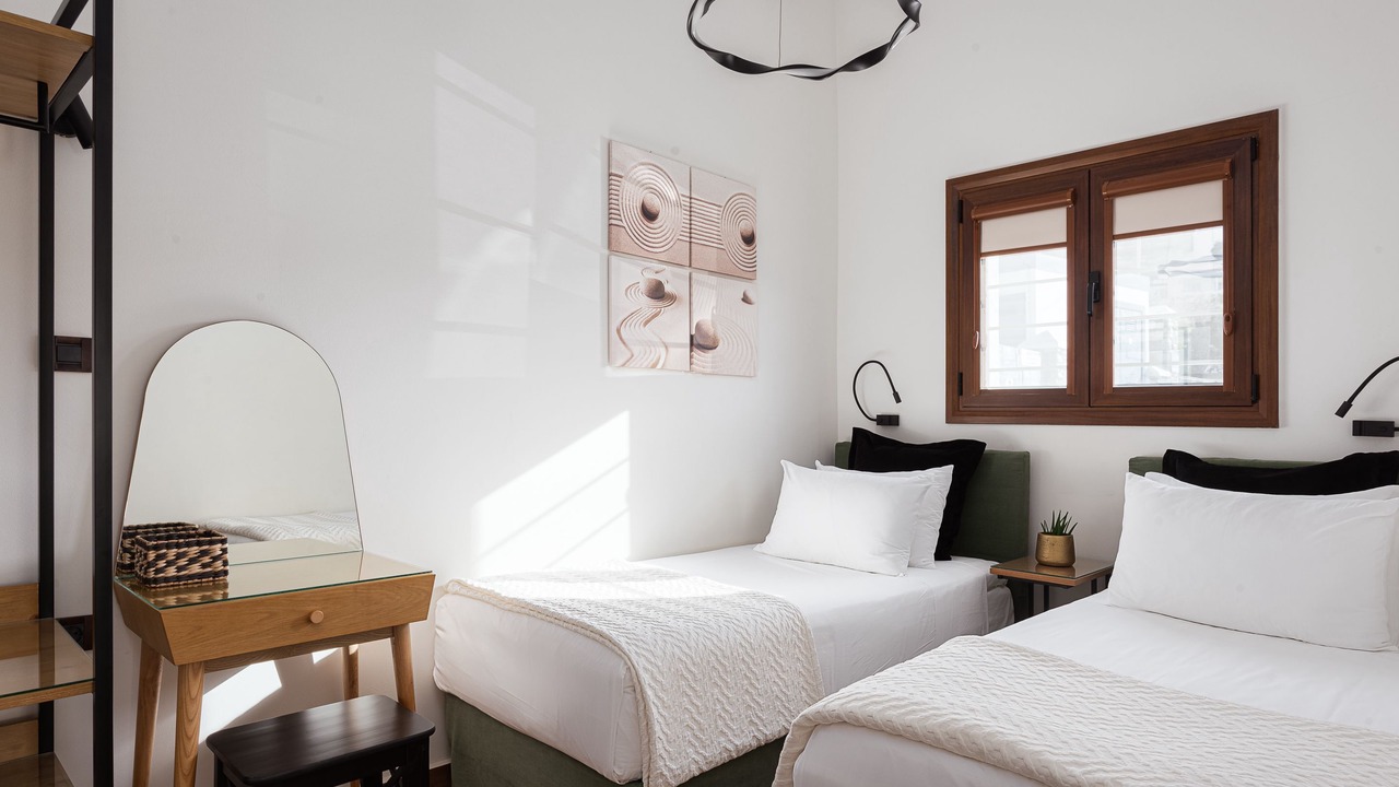 Photo of Bedroom in Kini