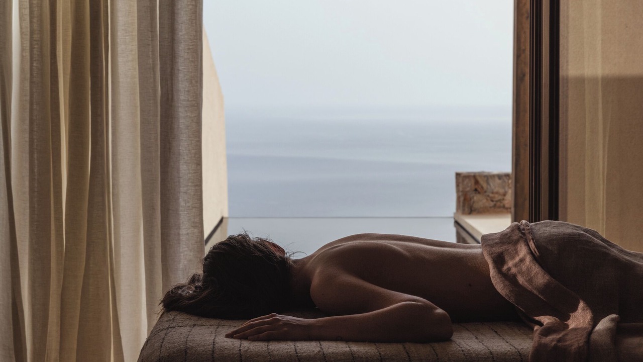 Photo of Others in Folegandros