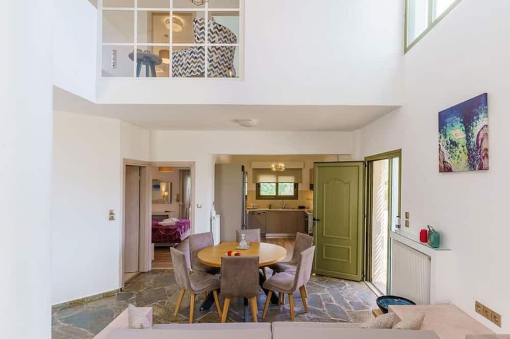 Photo of Livingroom in Damnoni
