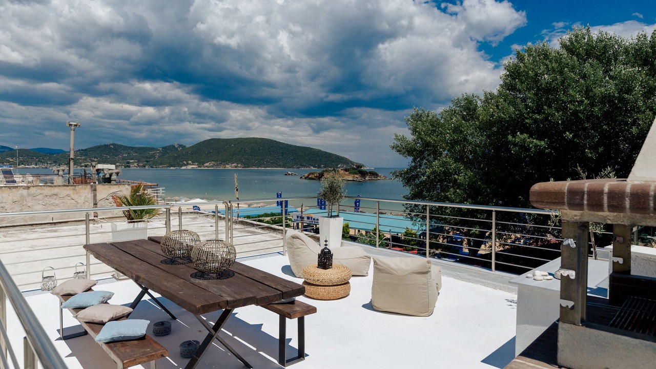Photo of Outdoor in Nea Peramos