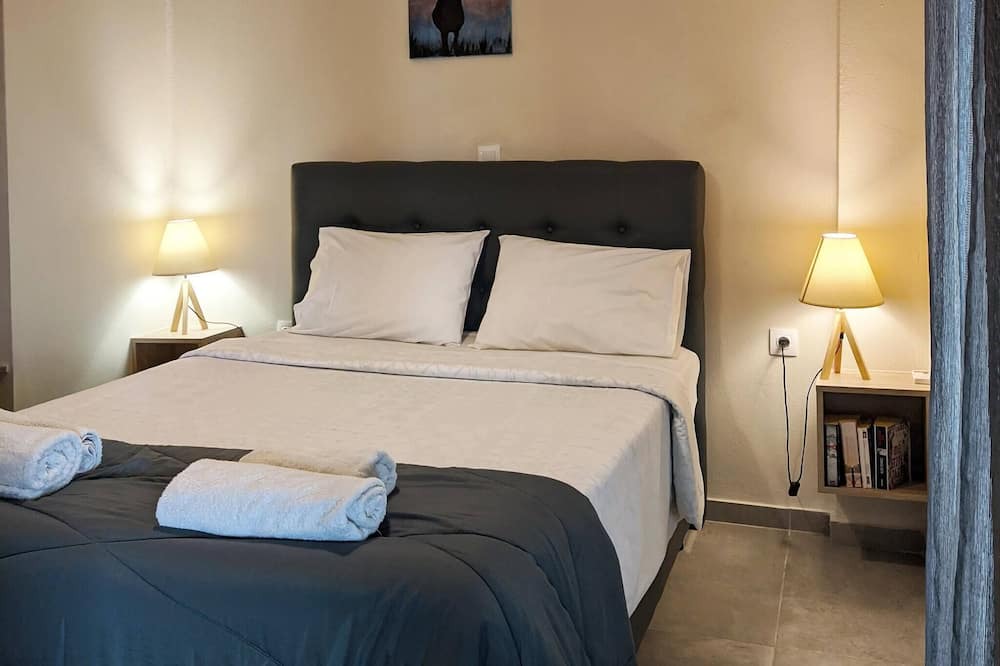 Photo of Bedroom in Triopetra