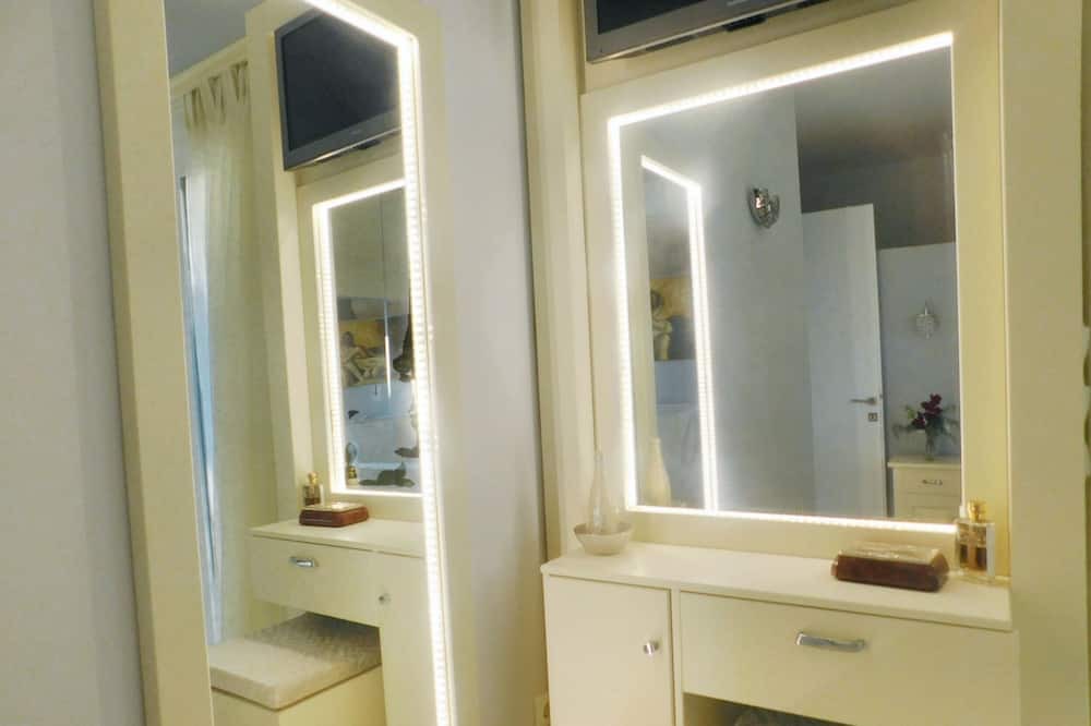 Photo of Bathroom in Perama