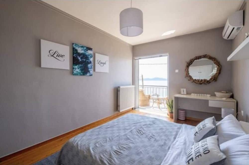 Photo of Bedroom in Nea Kios