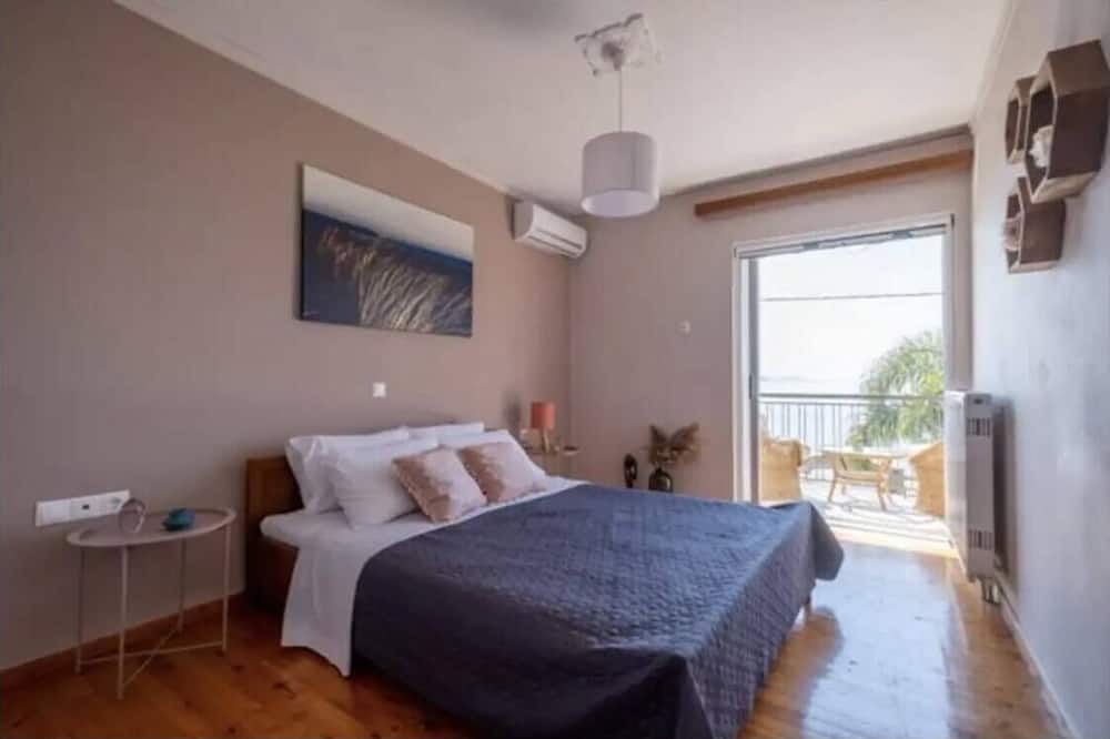 Photo of Bedroom in Nea Kios