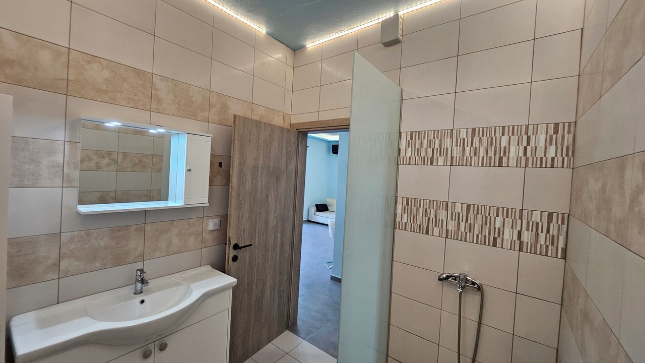 Photo of Bathroom in Petaloudes