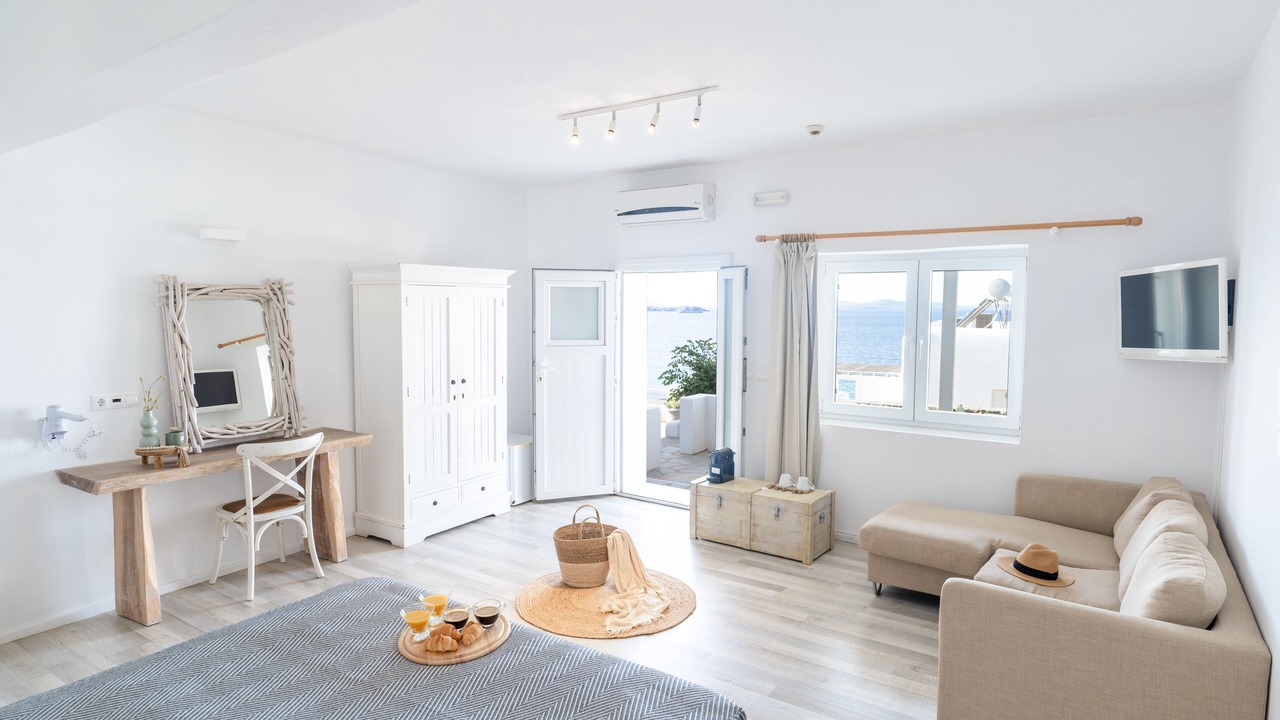 Photo of Livingroom in Tourlos