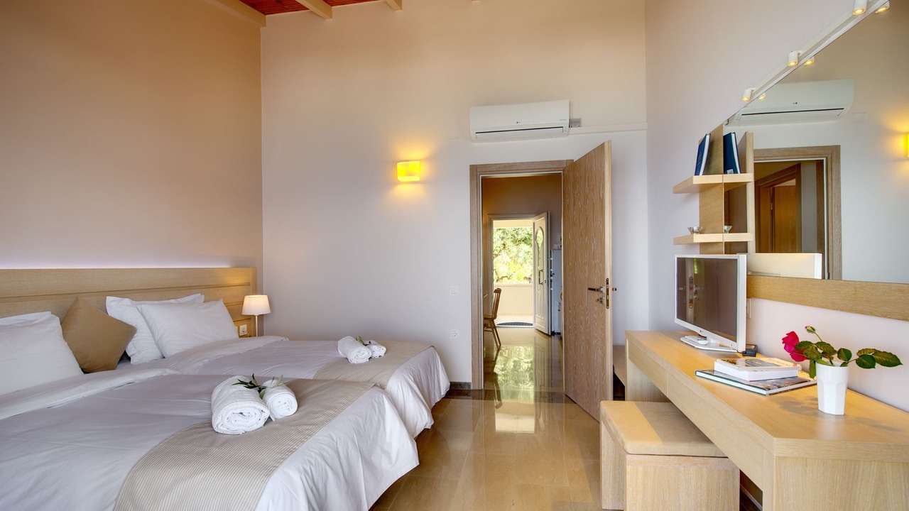 Photo of Bedroom in Katavolos