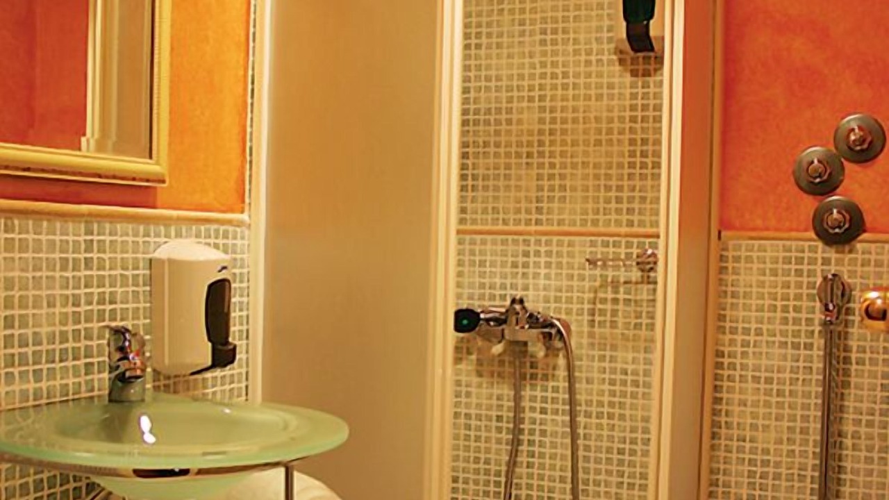 Photo of Bathroom in Loutraki-Agioi Theodoroi