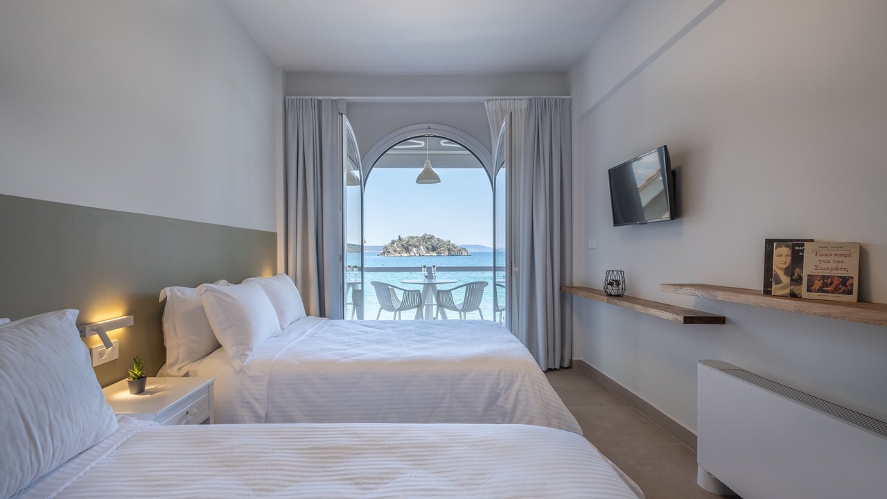 Photo of Bedroom in Tolo