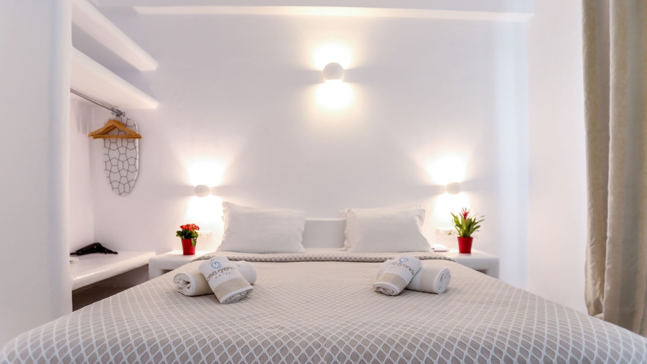 Photo of Bedroom in Platis Gialos