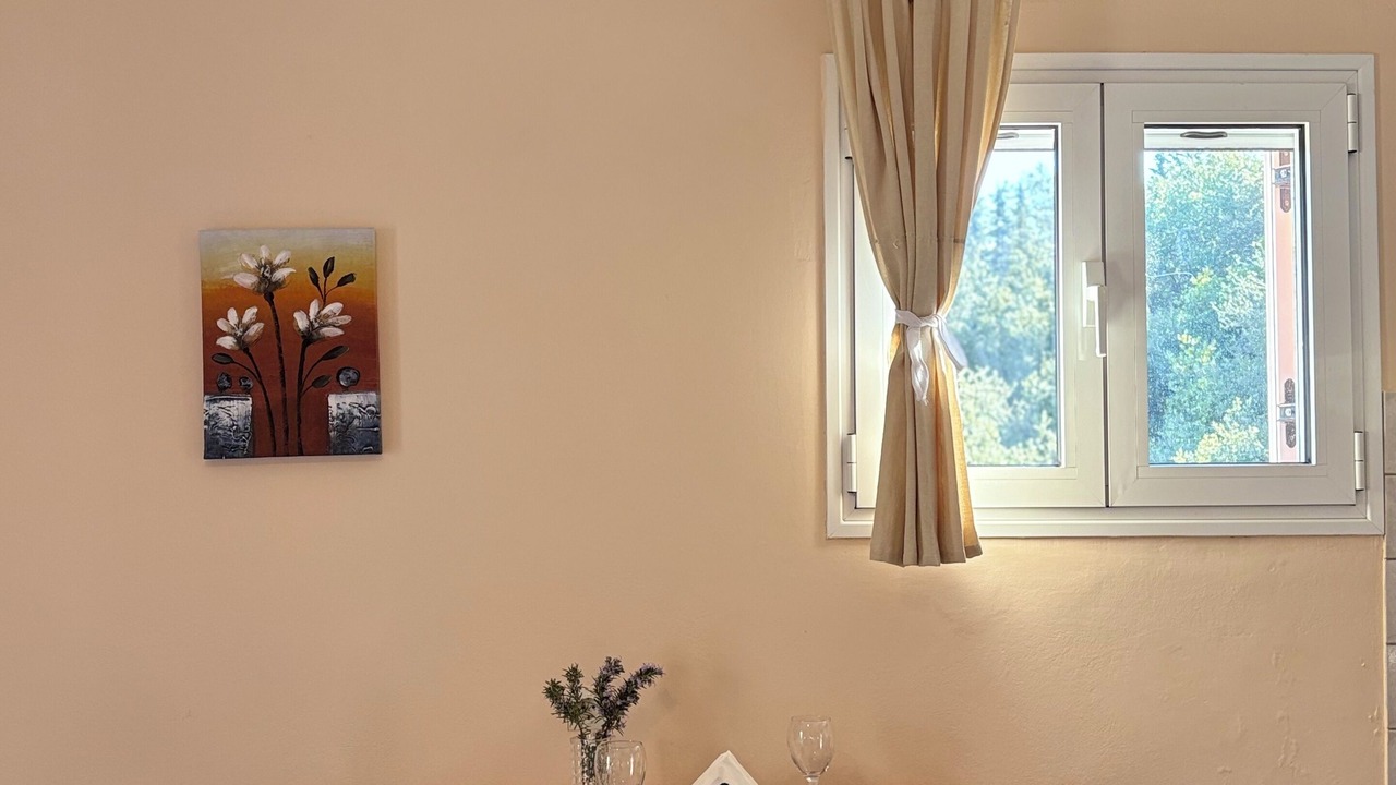 Photo of Bedroom in Dhrakata