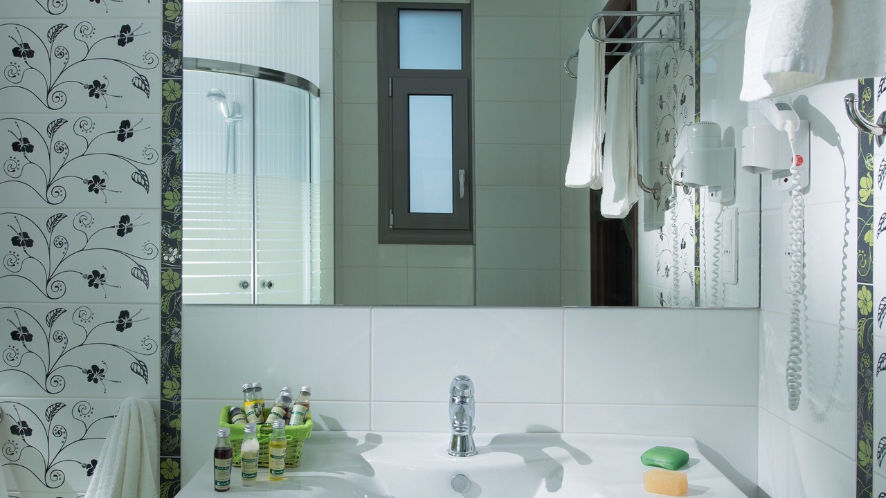Photo of Bathroom in Koutouloufari