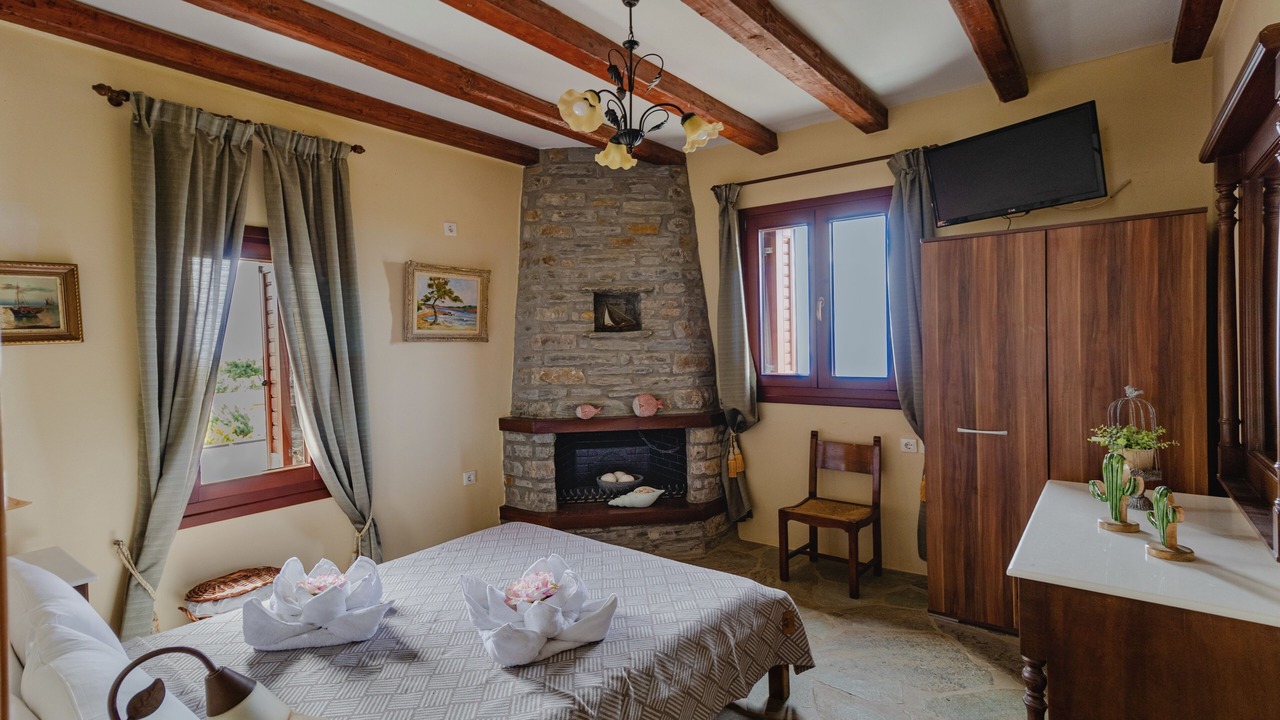 Photo of Bedroom in Kea