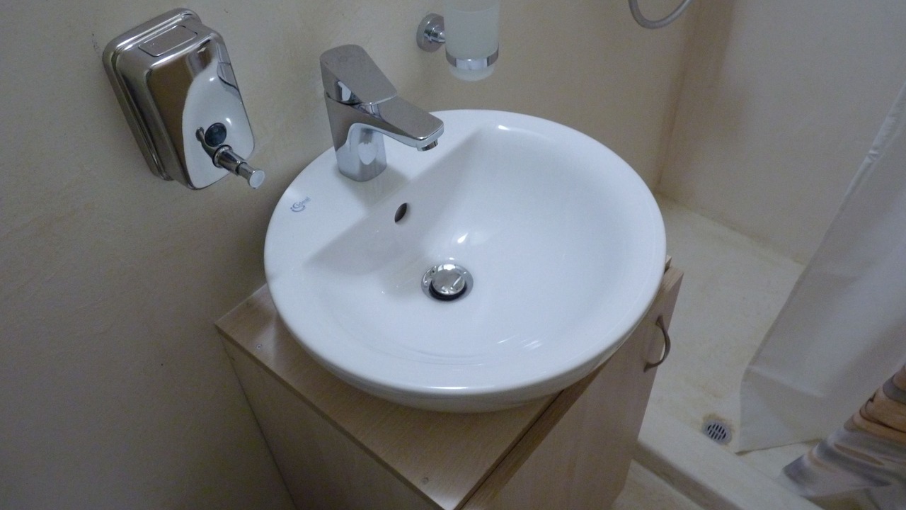 Photo of Bathroom in Mikros Gialos