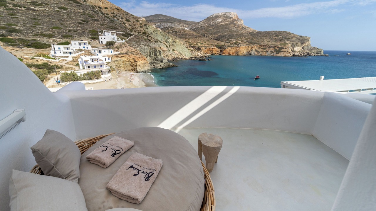 Photo of Bedroom in Folegandros