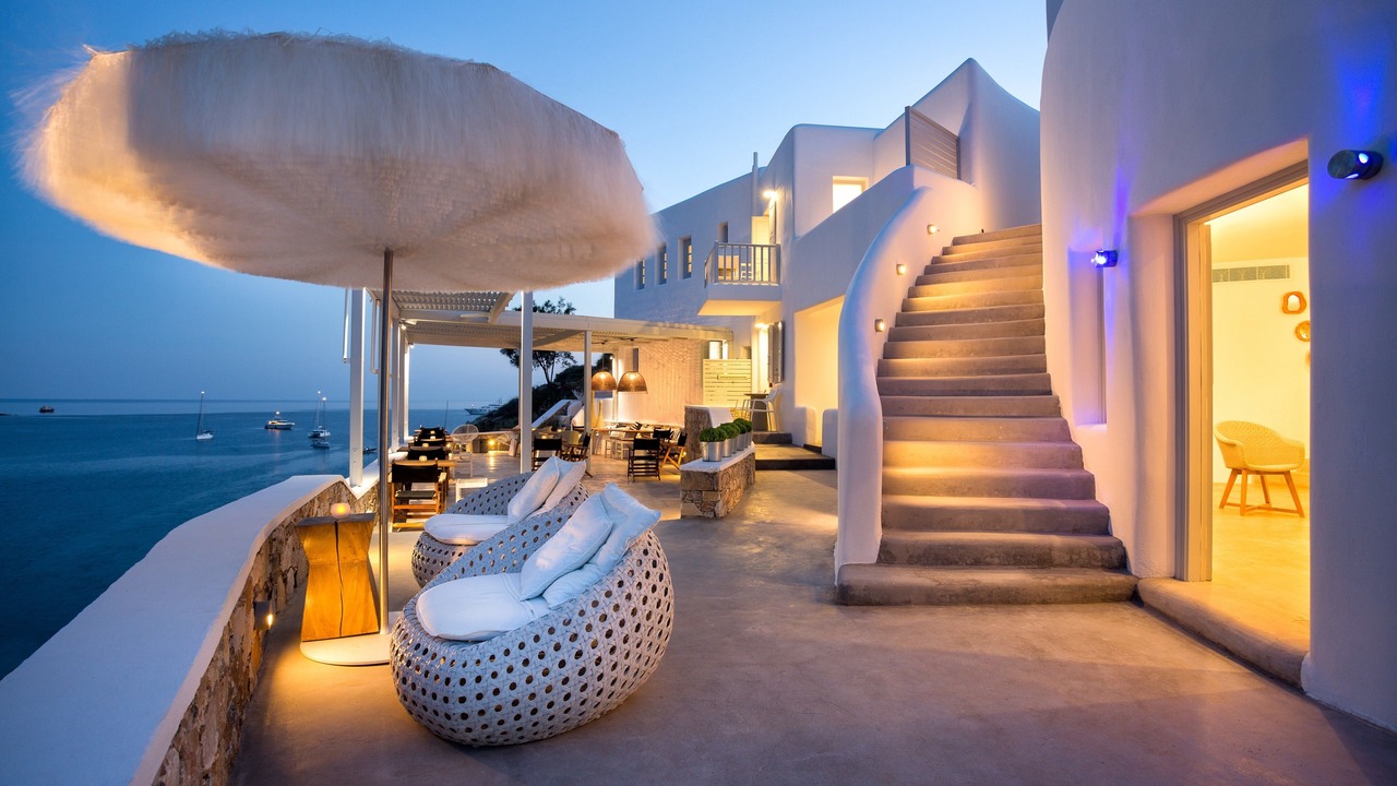Photo of Others in Folegandros