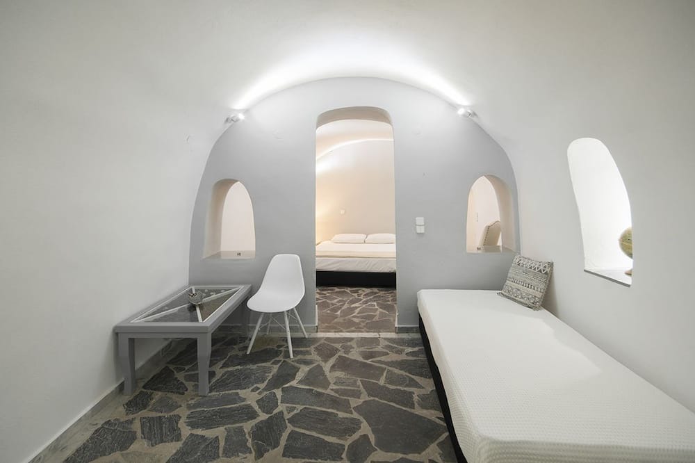Photo of Livingroom in Vothon