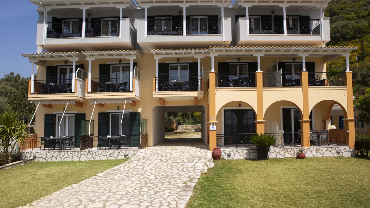 Photo of Outdoor in Mikros Gialos