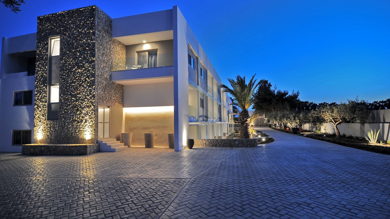 Photo of Outdoor in Lambi