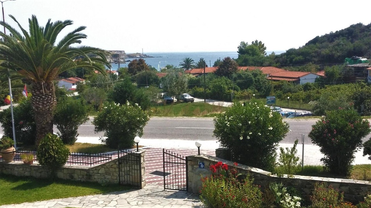 Photo of Outdoor in Kalamitsi
