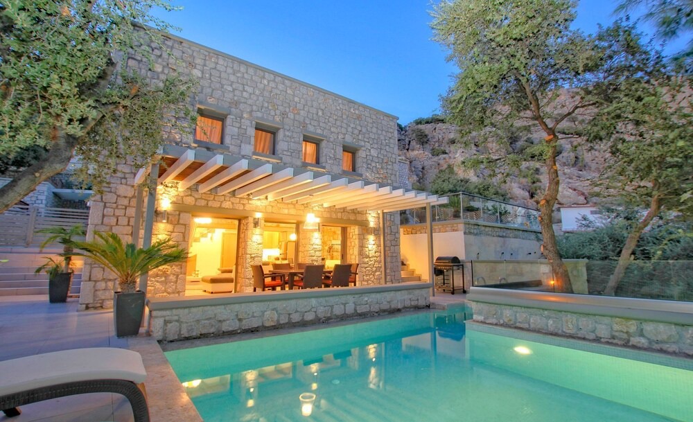 Photo of Outdoor in Pefkos