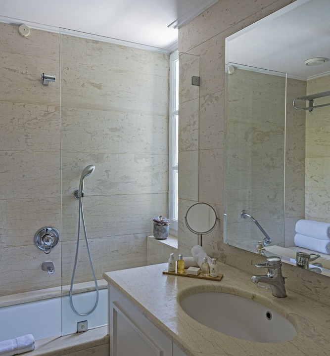 Photo of Bathroom in Kifisia