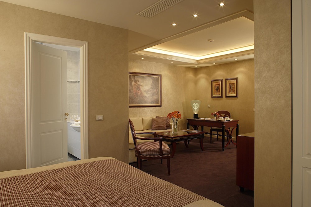 Photo of Bathroom in Kifisia