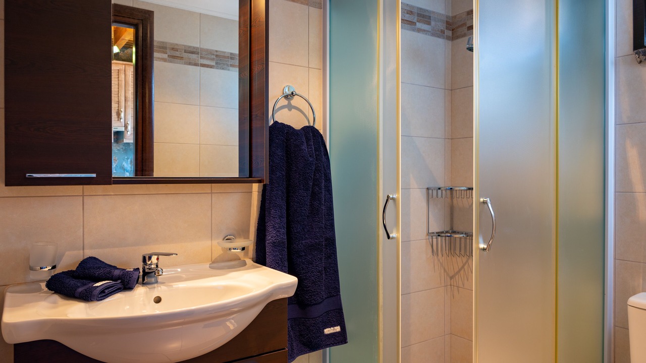 Photo of Bathroom in Kounelion