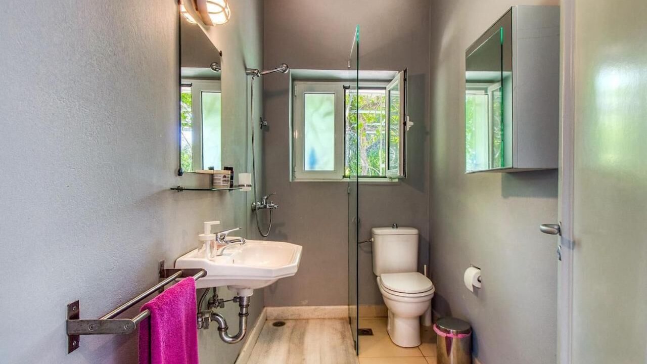 Photo of Bathroom in Ormos Agiou Ioannou