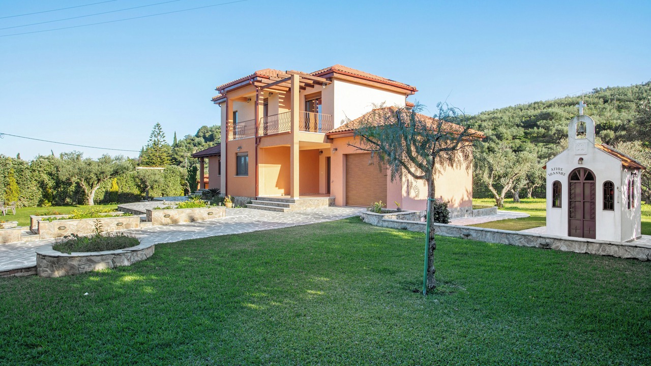 Photo of Outdoor in Alikanas
