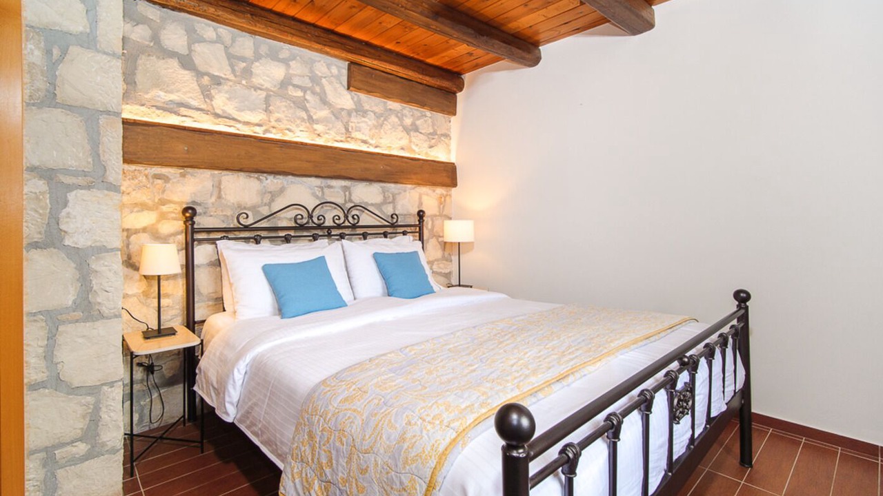Photo of Bedroom in Mochlos