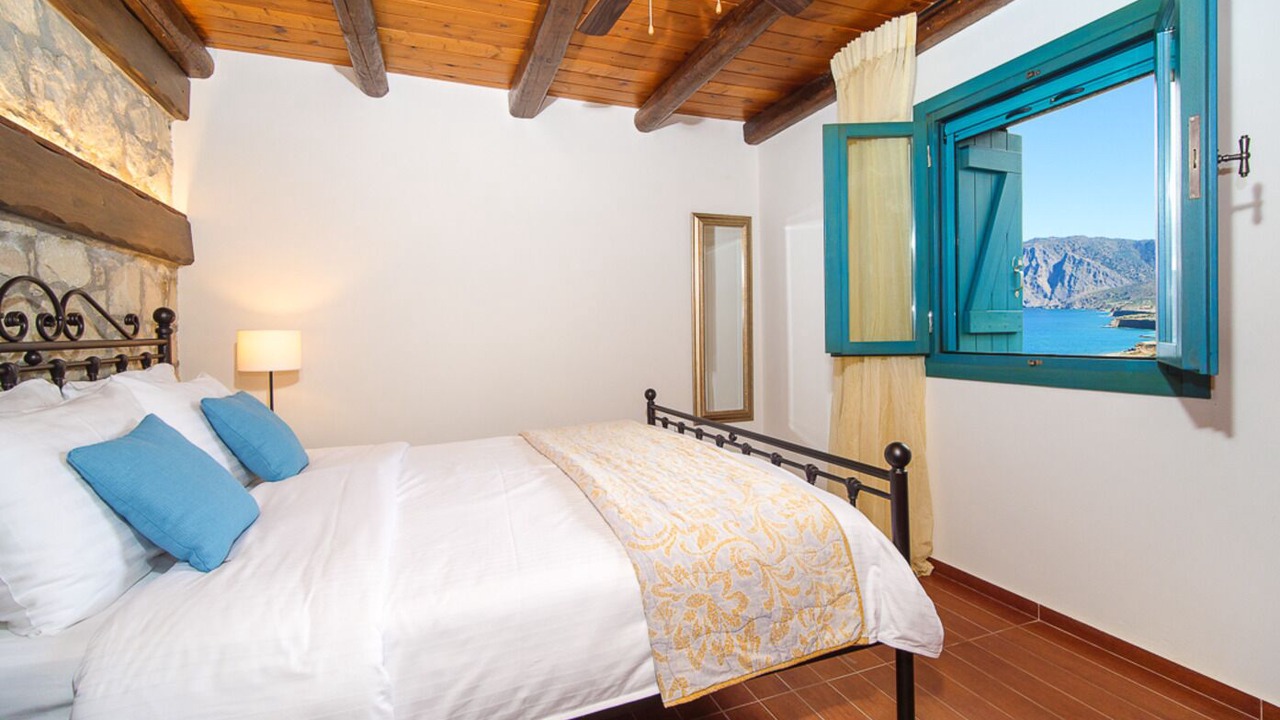 Photo of Bedroom in Mochlos