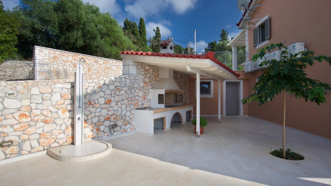 Photo of Outdoor in Antipata