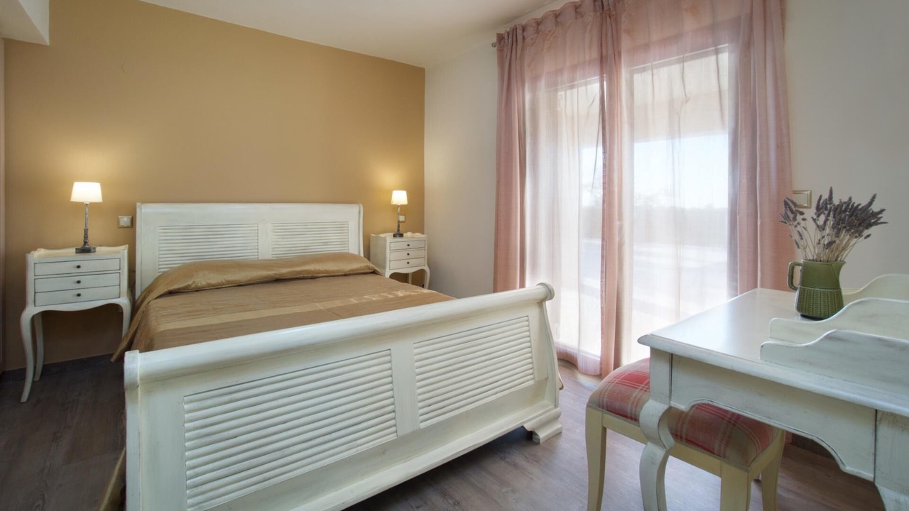 Photo of Bedroom in Antipata