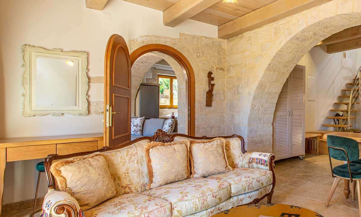 Photo of Livingroom in Maheri