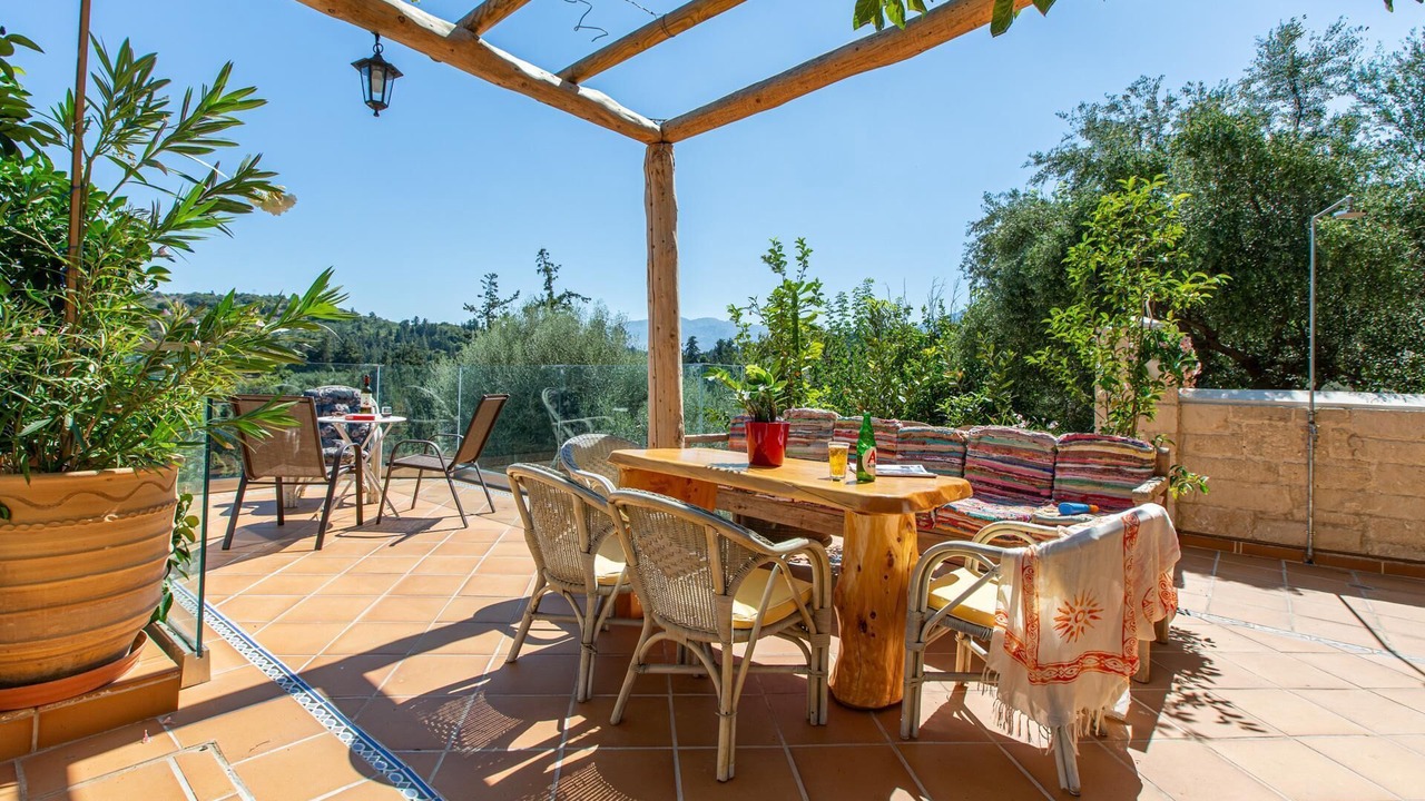 Photo of Outdoor in Maheri