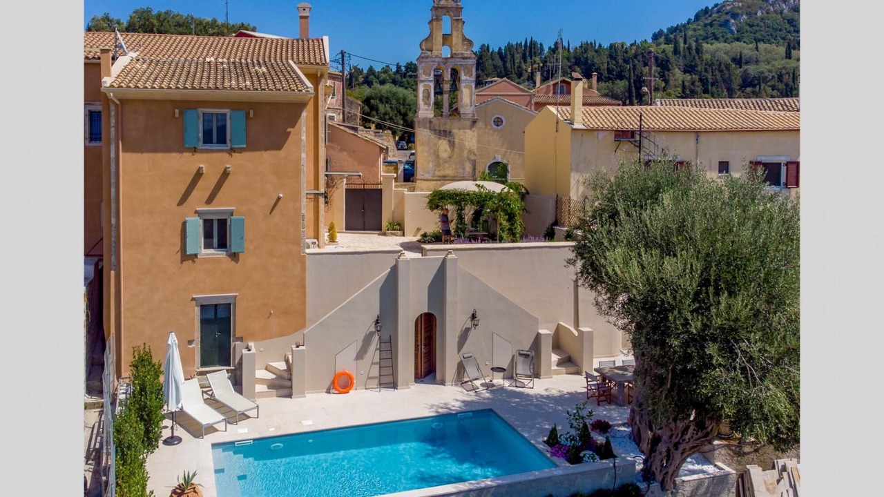 Photo of Outdoor in Achilleio