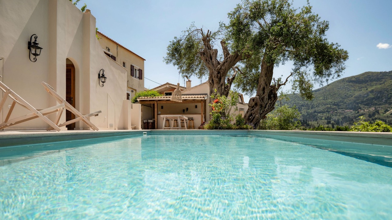 Photo of Outdoor in Achilleio