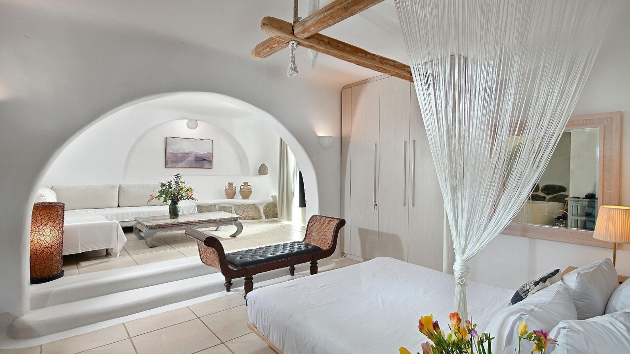 Photo of Bedroom in Platis Gialos