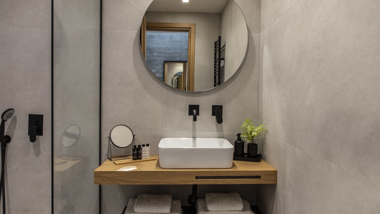 Photo of Bathroom in Nees Pagases