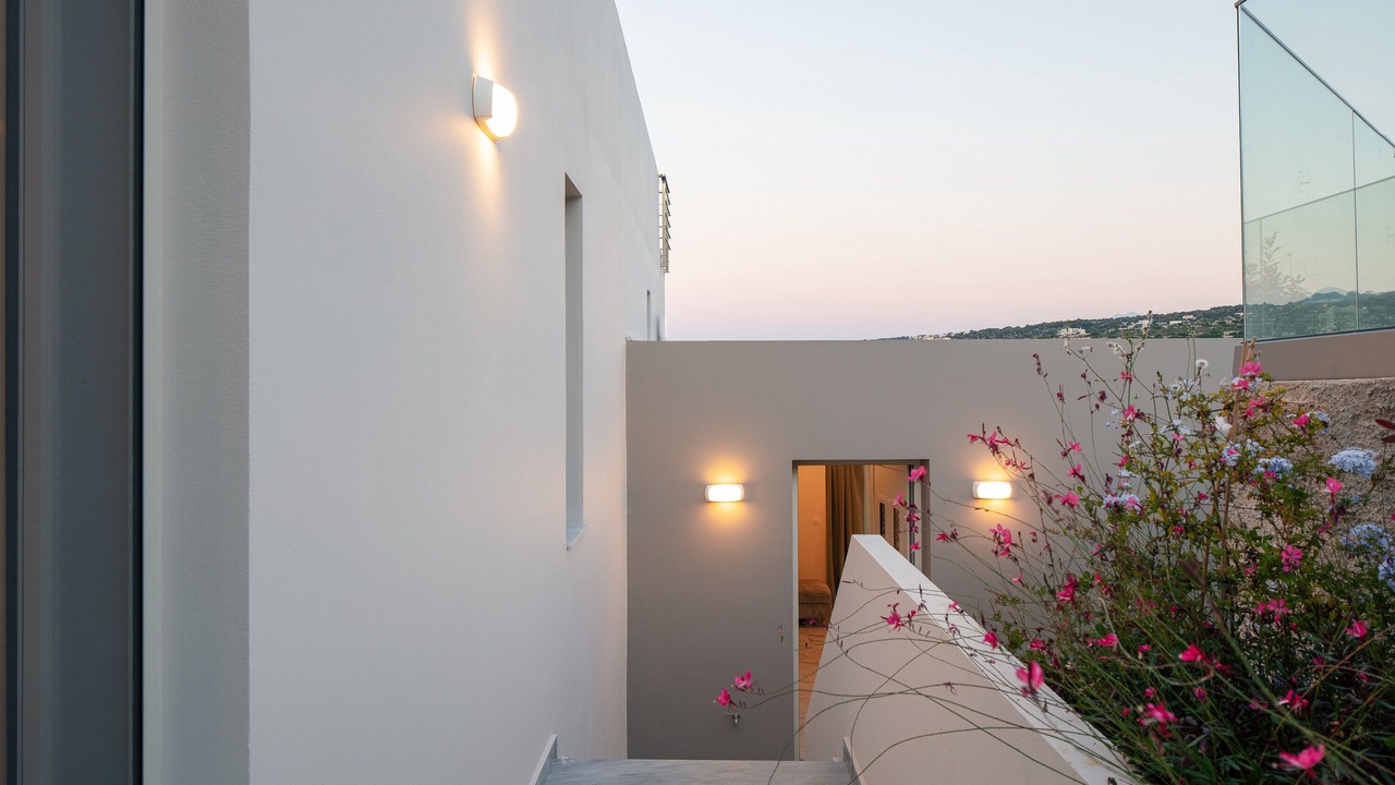 Photo of Outdoor in Gerani