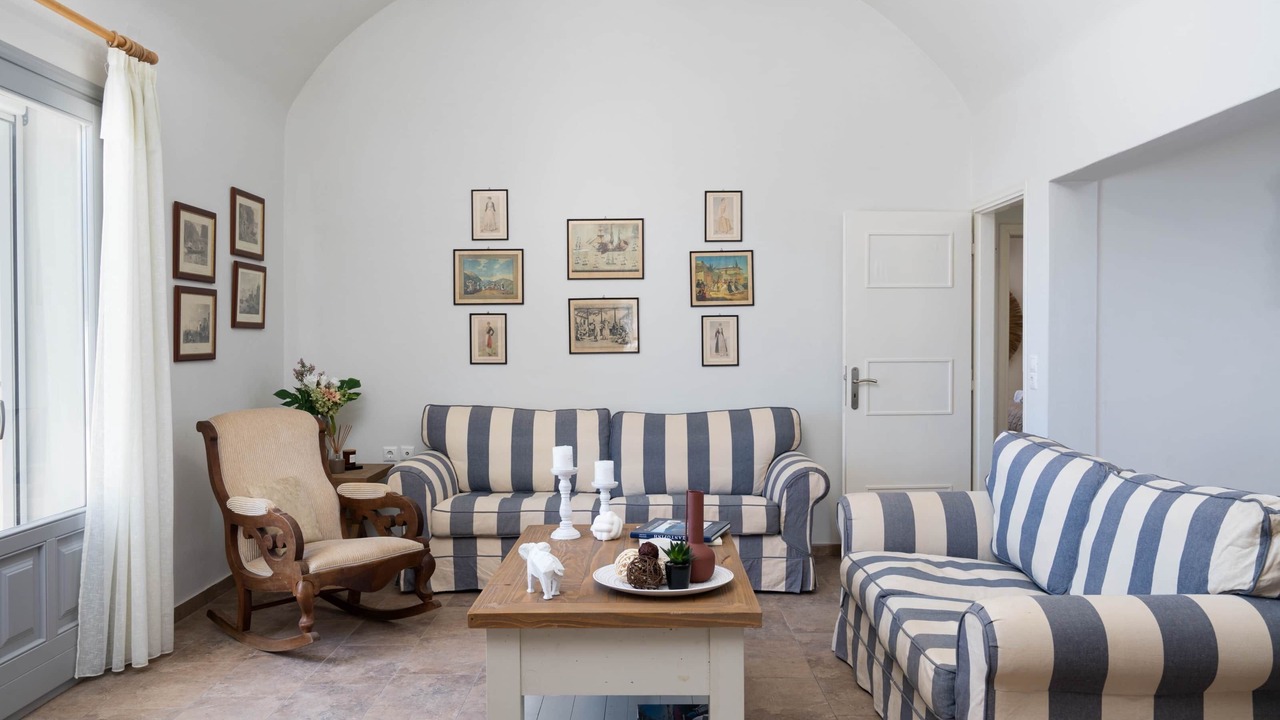 Photo of Bedroom in Perissa